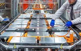 Pin xe điện thế hệ mới giúp xe nhẹ, chạy hơn 1.000 km/sạc và giá rẻ