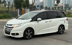 Honda Odyssey bán lại giá 855 triệu đồng, ngang Innova Cross ‘đập hộp’: Cùng phân khúc Carnival, có ghế thương gia