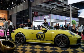 Chi tiết Porsche 911 bản giới hạn mang phong cách cổ điển