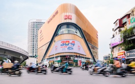 Người dân các tỉnh, thành phố thích thú với dàn xe điện Việt cực chất diễu hành khắp phố phường