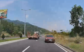 Clip: Nữ tài xế lái ô tô đi ngược chiều bị phạt nguội