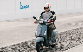 Vespa Primavera & Sprint 2025 chính thức ra mắt tại Việt Nam: Di sản gần 80 năm kết hợp với công nghệ đỉnh cao, chuẩn Vibe Gen Z!