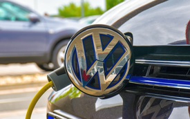 Xe điện Volkswagen sắp rẻ hơn nhờ pin mới