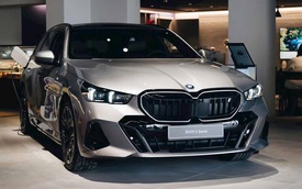BMW 5 Series 2025 vừa ra mắt Việt Nam có doanh số khủng ở một thị trường khó tính: Vượt xa 'Mẹc E', gấp gần 15 lần Lexus ES