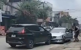 VIDEO: Tài xế Xpander dùng xe mình "ghìm" xe Mercedes có tài xế bất tỉnh trên ghế lái