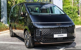 Hyundai Staria 2025 chuẩn bị ra mắt: Bản 7 chỗ cao cấp trở lại, bản 10 chỗ giữ nguyên