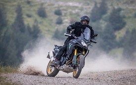 Sao chép thiết kế của nhà Honda, nhưng mẫu xe này có thể đi được 1.000 km khi đổ đầy bình