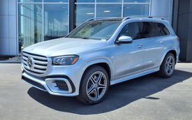 Lộ trang bị Mercedes-Benz GLS 2025 ra mắt Việt Nam tháng sau: Giá dự kiến 5,7 tỷ đồng, bổ sung ADAS, động cơ nâng cấp nhẹ