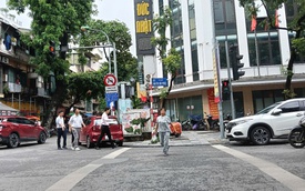 Đoàn du khách tố bị tài xế taxi "chặt chém" 1,5 triệu đồng cho đoạn đường chỉ vài trăm mét gần hồ Hoàn Kiếm
