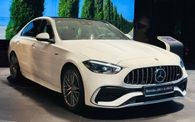 Giá AMG C 43 lần đầu về mốc hơn 2,2 tỷ: Chênh C 300 AMG chưa tới 200 triệu nhưng khác biệt hẳn về vận hành