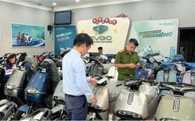 Kiểm tra đột xuất 2 cửa hàng xe điện Trung Hiếu, hiện đã bắt tạm giam 3 người