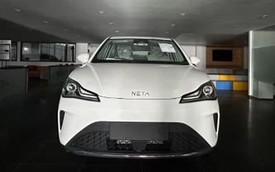 Bong bóng xe điện Trung Quốc sắp nổ tung: Thêm 1 hãng nợ tiền nhiều nhà cung cấp, giảm giá 50% vẫn không có người mua, CEO từ chức