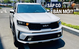 Kia Sorento giảm giá còn từ 879 triệu đồng tại đại lý, đua giá với Santa Fe nhưng VIN 2025