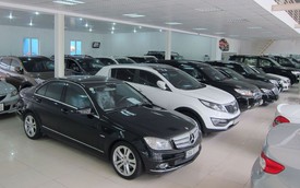 Người tiêu dùng dè dặt với xe ô tô xăng cũ, thị trường chờ đợi làn sóng điện hóa