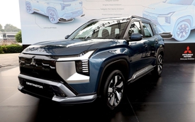Bảng này sẽ cho biết bạn nhận được gì khi Mitsubishi Destinator về Việt Nam: Đi gia đình mua bản cao sẽ thêm tiện nghi cho người ngồi hàng sau