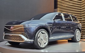 Chiếc Genesis GV90 chạy thử này có cửa mở độc lạ kiểu Rolls-Royce cùng nội thất 'đẳng cấp chủ tịch'