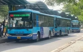 Hà Nội: Xe xăng thoái lui, giao thông công cộng liệu kịp tiến tới?