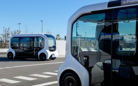 Toyota có xe điện mới dài ngang Land Cruiser Prado nhưng chở đến 17 người