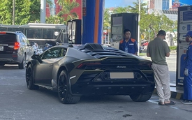 Lamborghini Huracan bản gầm cao xuất hiện tại Huế: Khoảng sáng gầm gần bằng Tucson, dễ 'băm bổ' ổ gà tại Việt Nam