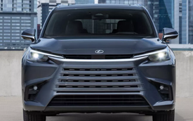 Lý do Lexus bất ngờ tăng giá mẫu SUV gia đình ăn khách?