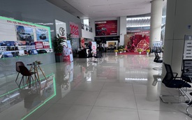 Nhiều đại lý Toyota, Mitsubishi thiếu ô tô bán dịp Tết, điều gì đang xảy ra?