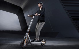 Xiaomi bán xe Scooter chạy 70km/lần sạc, có Apple Find My, giảm xóc xịn, thiết kế gập gọn