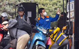 Giá xăng dầu hôm nay 4/1: Chưa ngừng đà đi xuống