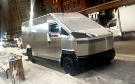 Góc gây lú: Nhìn qua tưởng Tesla Cybertruck nhưng khoang hàng phía sau lại gây ngỡ ngàng