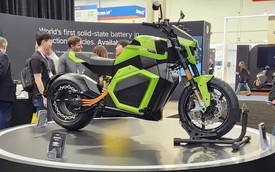 Verge tạo cột mốc lịch sử khi xe máy điện pin thể rắn đầu tiên trên thế giới chính thức ra mắt tại CES 2026