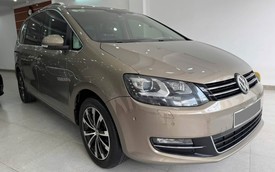 Volkswagen Sharan 10 năm tuổi bán lại ngang giá Honda City mới: Dài ngang Everest, cửa lùa, có ghế massage, cửa nóc toàn cảnh