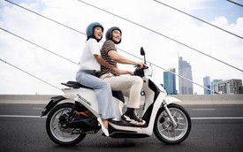 Xe máy điện không chỉ cần đi xa, mà còn cần đi xa hơn về công nghệ và trải nghiệm