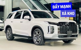 Hyundai tiếp tục chơi ‘sát ván’ với thị trường: Santa Fe vẫn hỗ trợ 220 triệu, Palisade và Venue nhập cuộc, Tucson giảm hỗ trợ