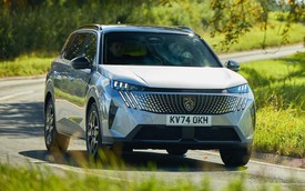 Peugeot tính dứt bỏ mác phổ thông bằng mẫu mới lớn hơn, cao cấp hơn 5008 đang bán ở Việt Nam