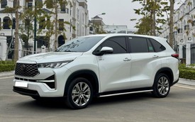 Toyota Innova Cross hybrid giảm giá còn 960 triệu đồng sau khi áp thuế mới: Giữ nguyên trang bị, rẻ hơn Custin bản 'full'