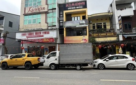 Đỗ xe tải chắn cửa hàng, chủ nhà tung chiêu “cực gắt”: 25 Tết vẫn chưa ngã ngũ, công an nói lý do không thể xử phạt