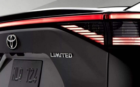 Toyota phải triệu hồi xe vì nhầm lẫn catalogue phụ tùng đèn hậu