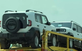 Toyota Land Cruiser cỡ nhỏ lộ diện trên phố trước ngày ra mắt