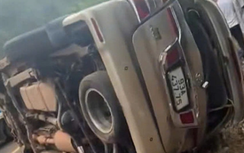 Xót xa hiện trường vụ lật xe ở Đồng Nai: Cháu gái 10 tuổi tử vong cùng bà nội sau cú ôm cua định mệnh