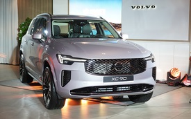 Volvo XC90 2026 ra mắt Việt Nam: Giá 3,289 tỷ đồng rẻ hơn cả Lexus RX, màn lớn hơn, động cơ không mạnh như trước