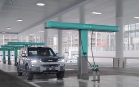 Người dùng Việt trực tiếp thử sạc Flash của BYD tại Trung Quốc: ‘Nhanh đến mức khó tin’