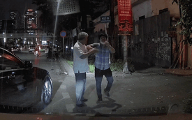 Hà Nội: Tài xế taxi bị người lái xe Mercedes đánh xây xẩm mặt mày sau va chạm giao thông