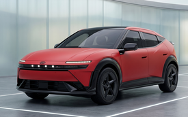 Hyundai Ioniq 3 ra mắt: Dáng chất chơi hơn hẳn Ioniq 5 ở Việt Nam, tích hợp màn hình công nghệ mới đầu tiên của hãng, chạy gần 500km/sạc