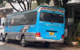 Xe khách bị "bỏ mặc” trước nhà dân suốt hơn 7 tháng