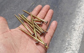 Hình ảnh đinh vít vương vãi trên gần 1 km đường Mỹ Phước – Tân Vạn