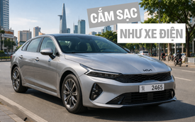 Kia K5 mới lộ diện tại Hàn Quốc: Có thể cắm sạc khi giá xăng tăng, dễ thành xu hướng khi về Việt Nam