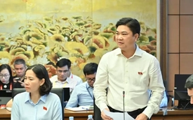 Mua bán xe máy cũ không nên bắt buộc phải công chứng