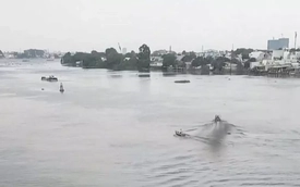 Đồng Nai: Phát hiện xe máy bỏ lại trên cầu, nghi có người nhảy sông