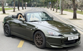 Honda S2000 cực hiếm lên sàn xe cũ: JDM 22 năm tuổi đắt ngang Porsche Taycan ‘đập hộp’