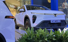 VinFast VF MPV 7 chính thức ra mắt Indonesia: Xe điện 7 chỗ lắp ráp nội địa, tham vọng cạnh tranh phân khúc phổ thông