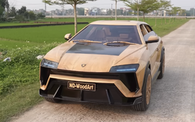 Ông bố Bắc Ninh tự chế 'siêu xe gỗ' giống Lamborghini Urus: Khung gầm sắt, lốp gỗ khắc tay như thật, động cơ điện đặt sau